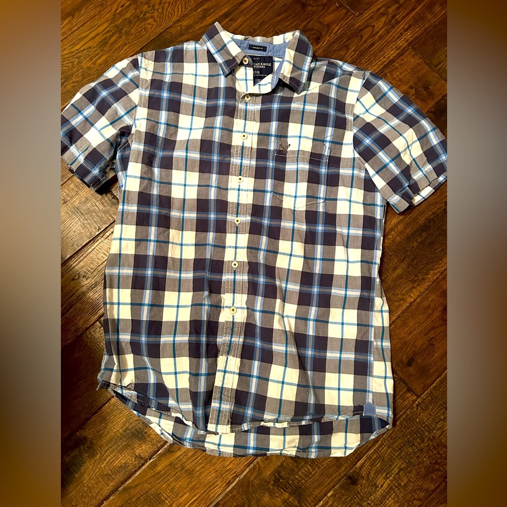 American Eagle shirt sz L men’s